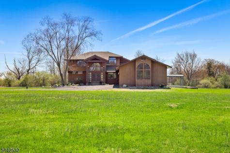 84 Stony Brook Road East Amwell NJ 08525