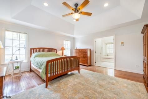 32 Independence Drive Bernards NJ 07920