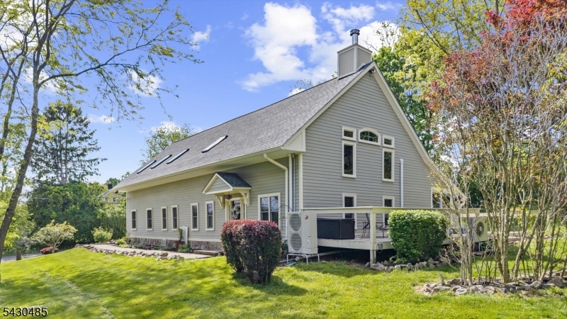 307 County Road 579 Bethlehem NJ 08802
