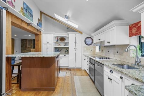 307 County Road 579 Bethlehem NJ 08802