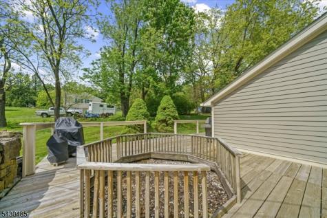307 County Road 579 Bethlehem NJ 08802