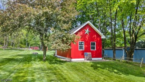 307 County Road 579 Bethlehem NJ 08802