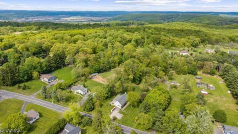 307 County Road 579 Bethlehem NJ 08802