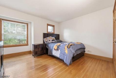 4 Meadow Oak Drive Frelinghuysen NJ 07825
