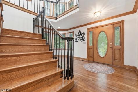 4 Meadow Oak Drive Frelinghuysen NJ 07825