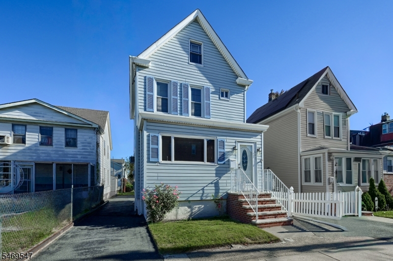641 New Jersey Avenue Lyndhurst NJ 07071