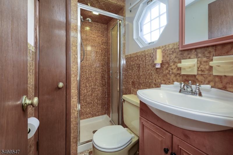 641 New Jersey Avenue Lyndhurst NJ 07071