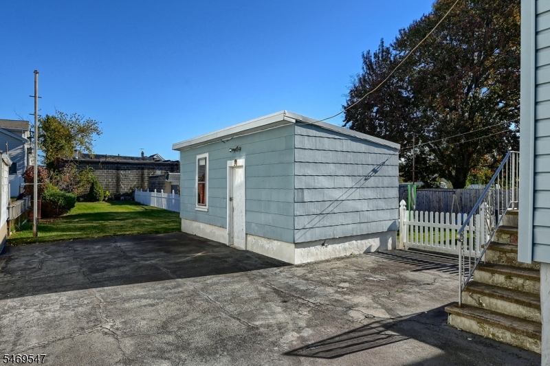641 New Jersey Avenue Lyndhurst NJ 07071