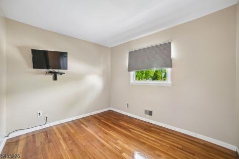 743 Wood Avenue Edison NJ 08820