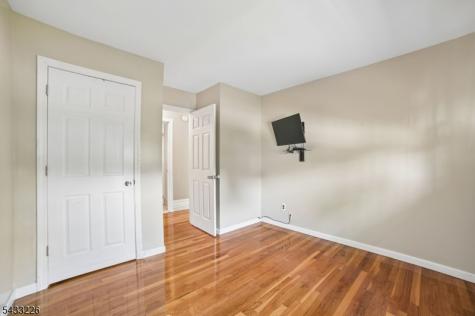 743 Wood Avenue Edison NJ 08820