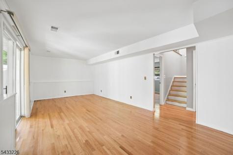 743 Wood Avenue Edison NJ 08820