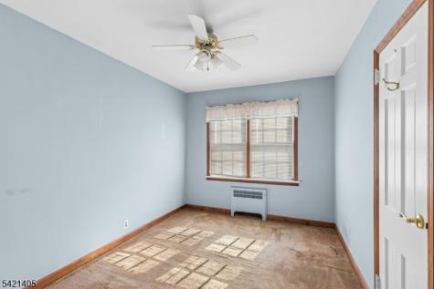 574 Sherman Avenue Roselle NJ 07203