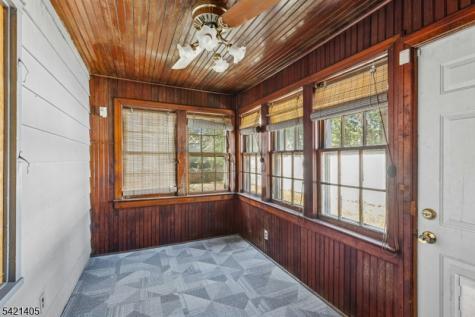 574 Sherman Avenue Roselle NJ 07203