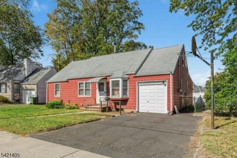 574 Sherman Avenue Roselle NJ 07203