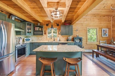 8 Mckinley Greenwood Lake NJ 10925