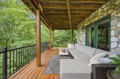 8 Mckinley Greenwood Lake NJ 10925