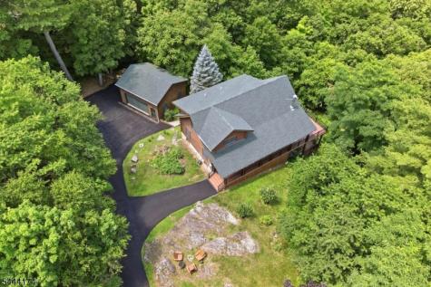8 Mckinley Greenwood Lake NJ 10925