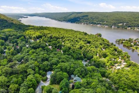 8 Mckinley Greenwood Lake NJ 10925