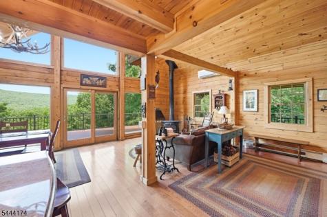 8 Mckinley Greenwood Lake NJ 10925