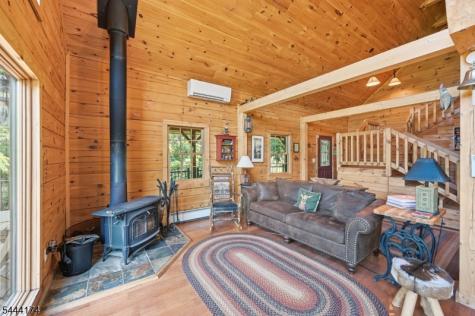 8 Mckinley Greenwood Lake NJ 10925