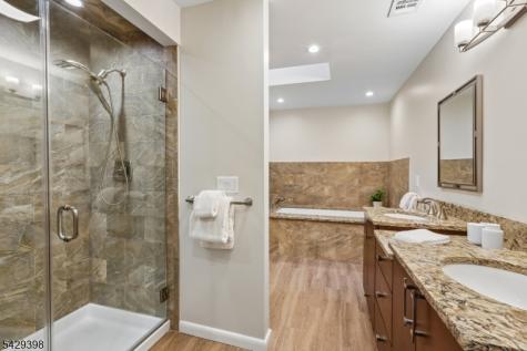 536 Illingworth Avenue Englewood NJ 07631
