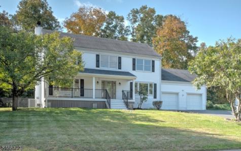 14 Lauren Court Byram NJ 07874