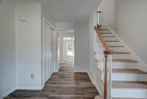 14 Lauren Court Byram NJ 07874