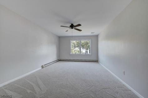 14 Lauren Court Byram NJ 07874