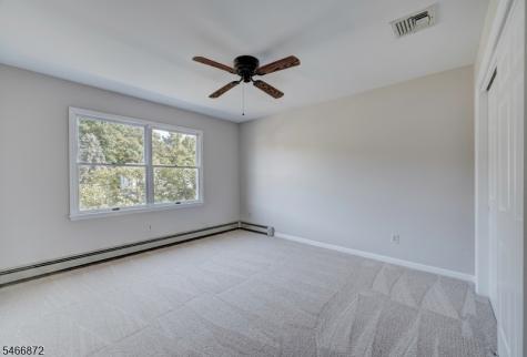 14 Lauren Court Byram NJ 07874