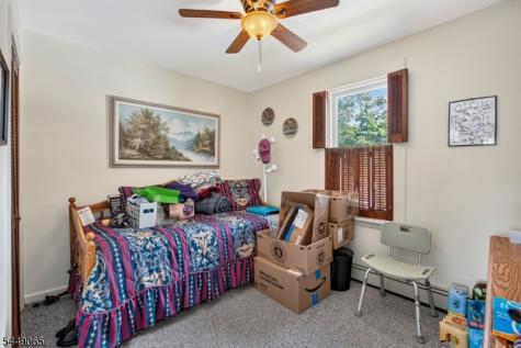 6 Crestwood Court Lincoln Park NJ 07035