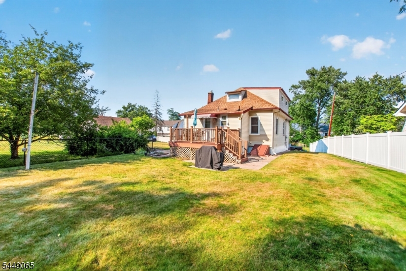 6 Crestwood Court Lincoln Park NJ 07035