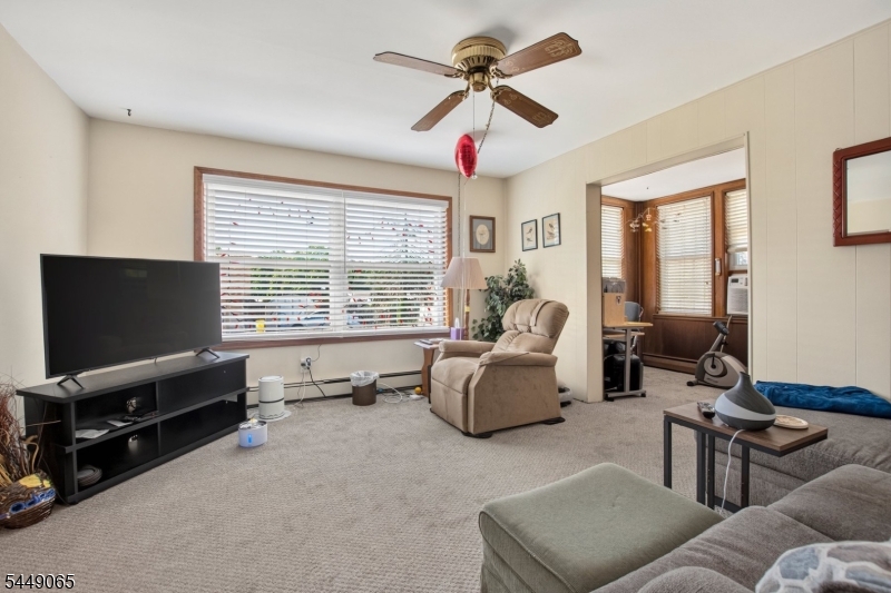 6 Crestwood Court Lincoln Park NJ 07035