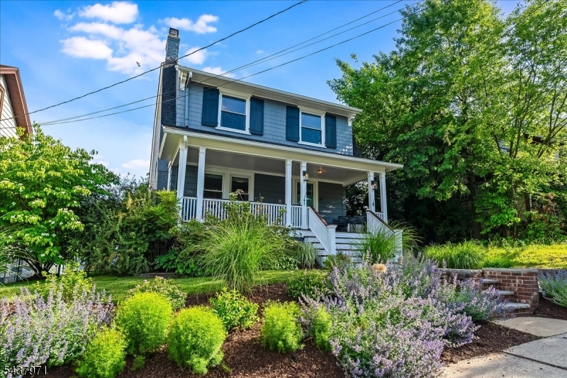 40 Comley Place Bloomfield NJ 07003