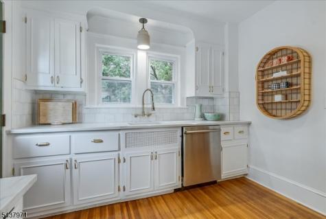 40 Comley Place Bloomfield NJ 07003