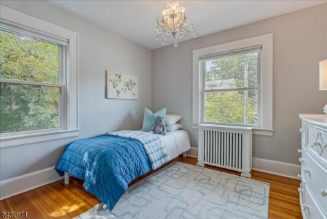 40 Comley Place Bloomfield NJ 07003