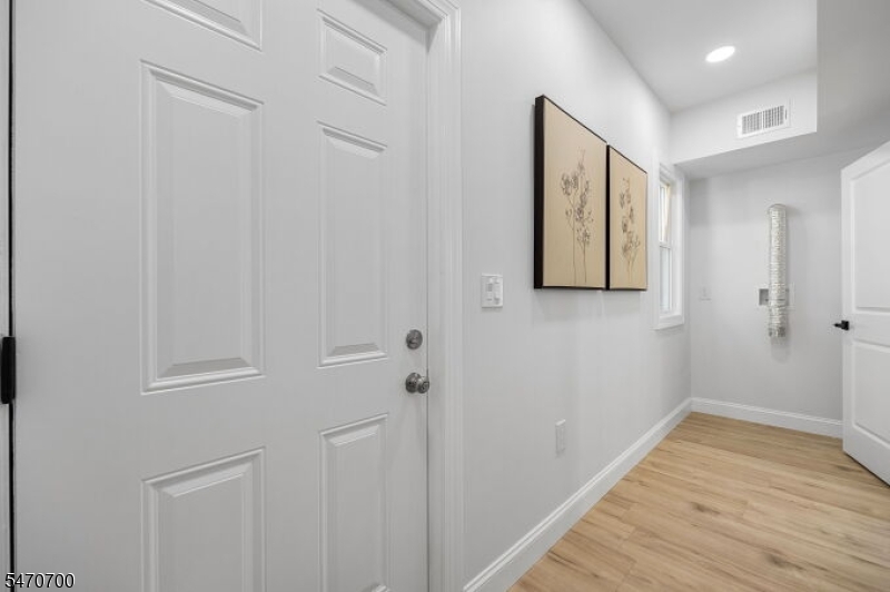 18 Cleremont Avenue Irvington NJ 07111