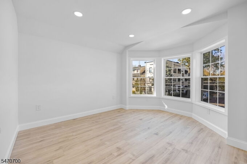 18 Cleremont Avenue Irvington NJ 07111