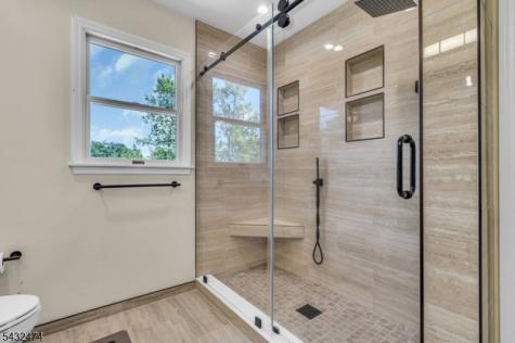 4 Harman Court Hillsborough NJ 08844