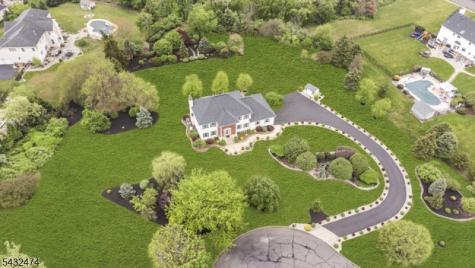 4 Harman Court Hillsborough NJ 08844