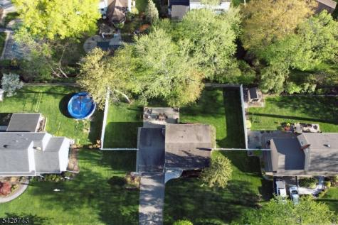 25 Debbie Court Wayne NJ 07470
