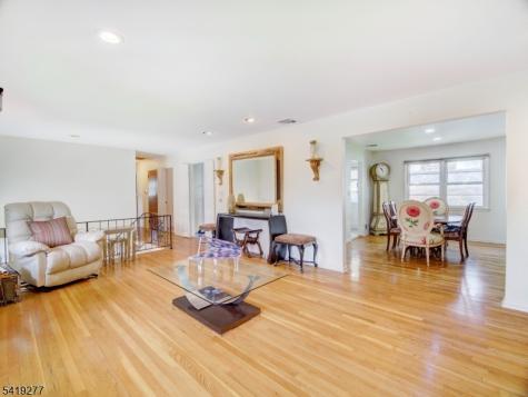 22 Cheshire Terrace West Orange NJ 07052