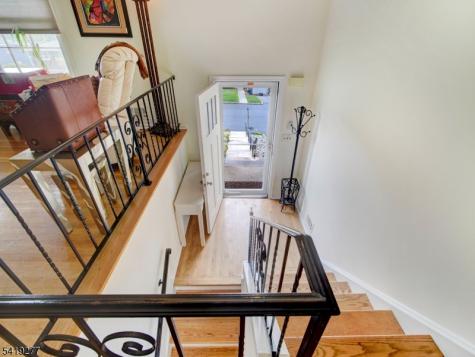 22 Cheshire Terrace West Orange NJ 07052