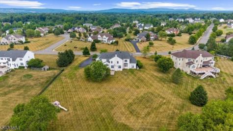 10 Claridge Lane Raritan NJ 08822