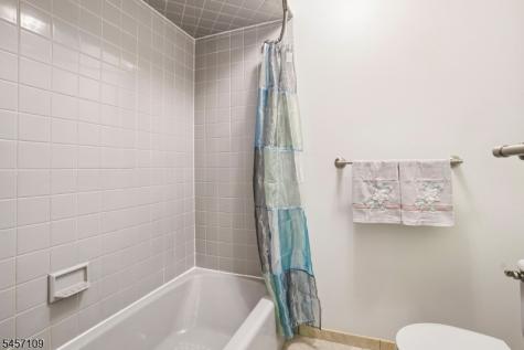 9 Ross Road Byram NJ 07874