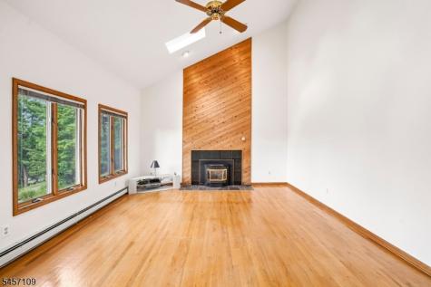 9 Ross Road Byram NJ 07874