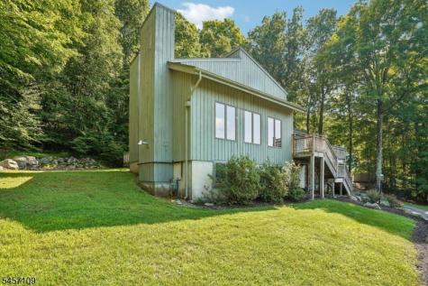 9 Ross Road Byram NJ 07874