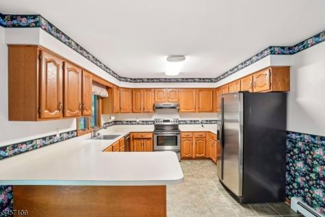 9 Ross Road Byram NJ 07874