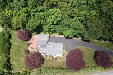 327 Pleasant Hill Road Chester NJ 07836