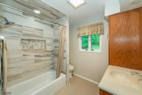 327 Pleasant Hill Road Chester NJ 07836