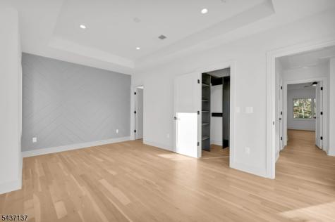 31 Ashwood Drive Livingston NJ 07039